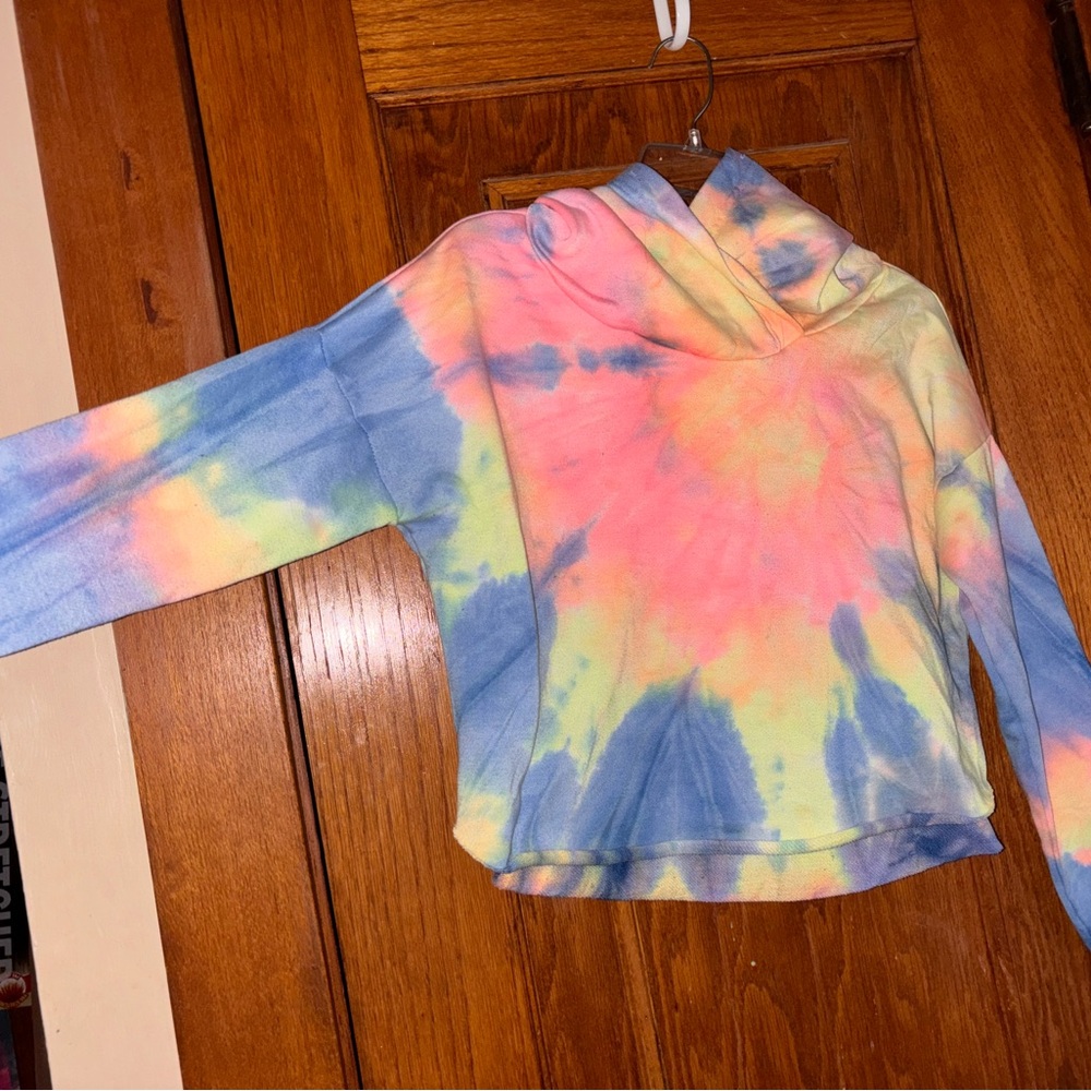 Vibrant Tie-Dye Pullover